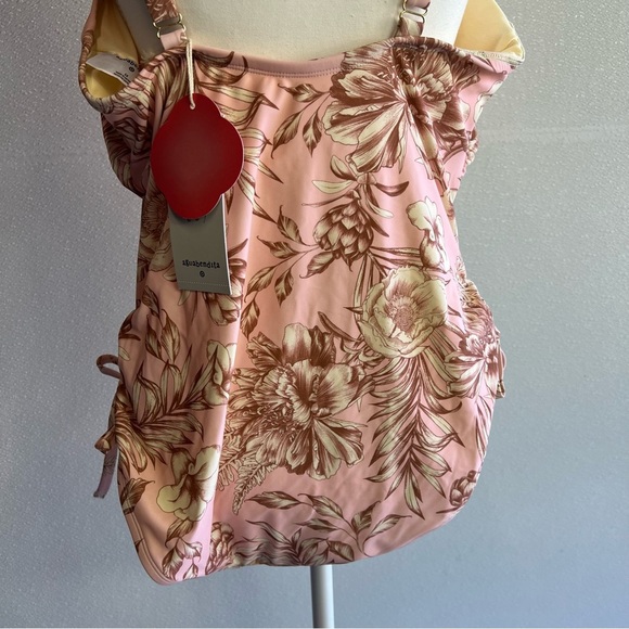 NWT Romantic Floral Print Flutter Sleeve Medium Coverage One Piece Swim SIZE 1X - Picture 9 of 17